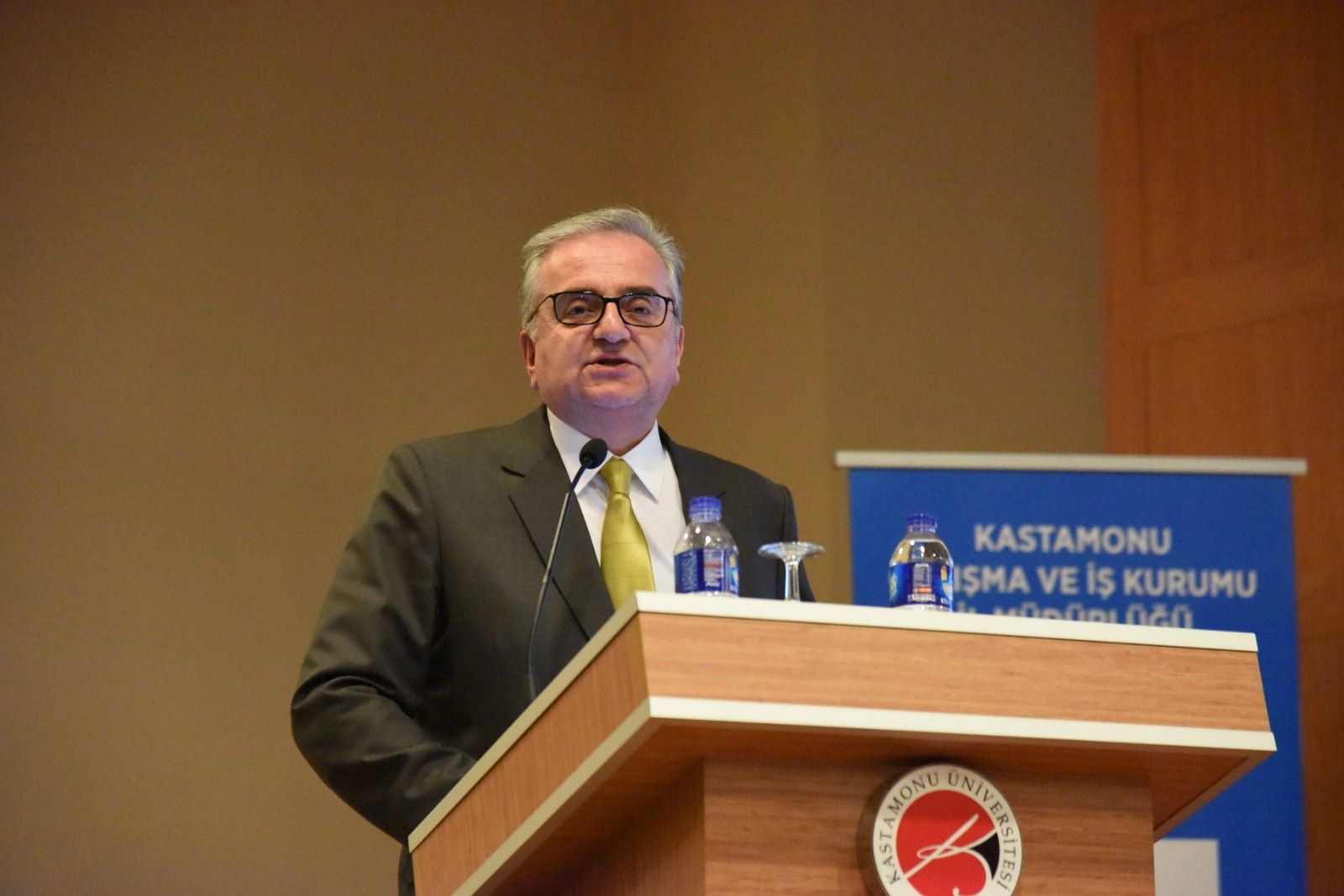 METİN ÜNAL